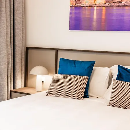 Downtown Διαμέρισμα Msida