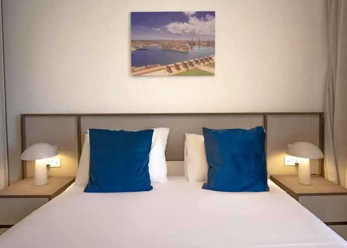 Downtown Apartman Msida