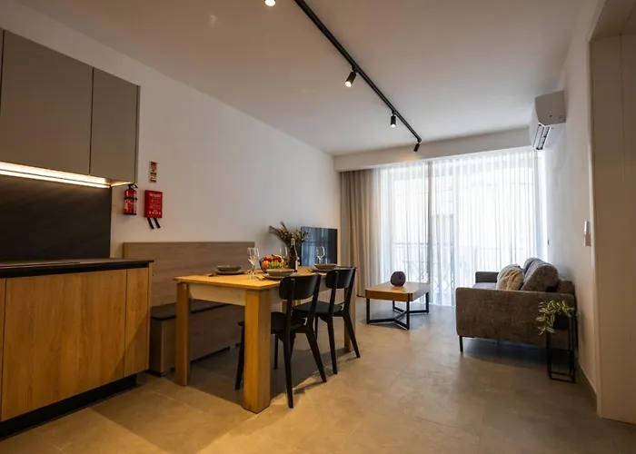 Downtown Apartman Msida